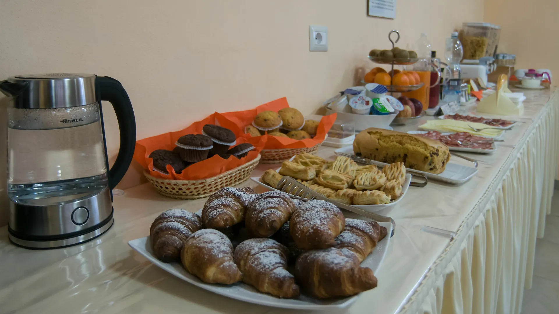 ** Alojamento de Acomodação e Pequeno-almoço B&B Gli Archi Siena Itália