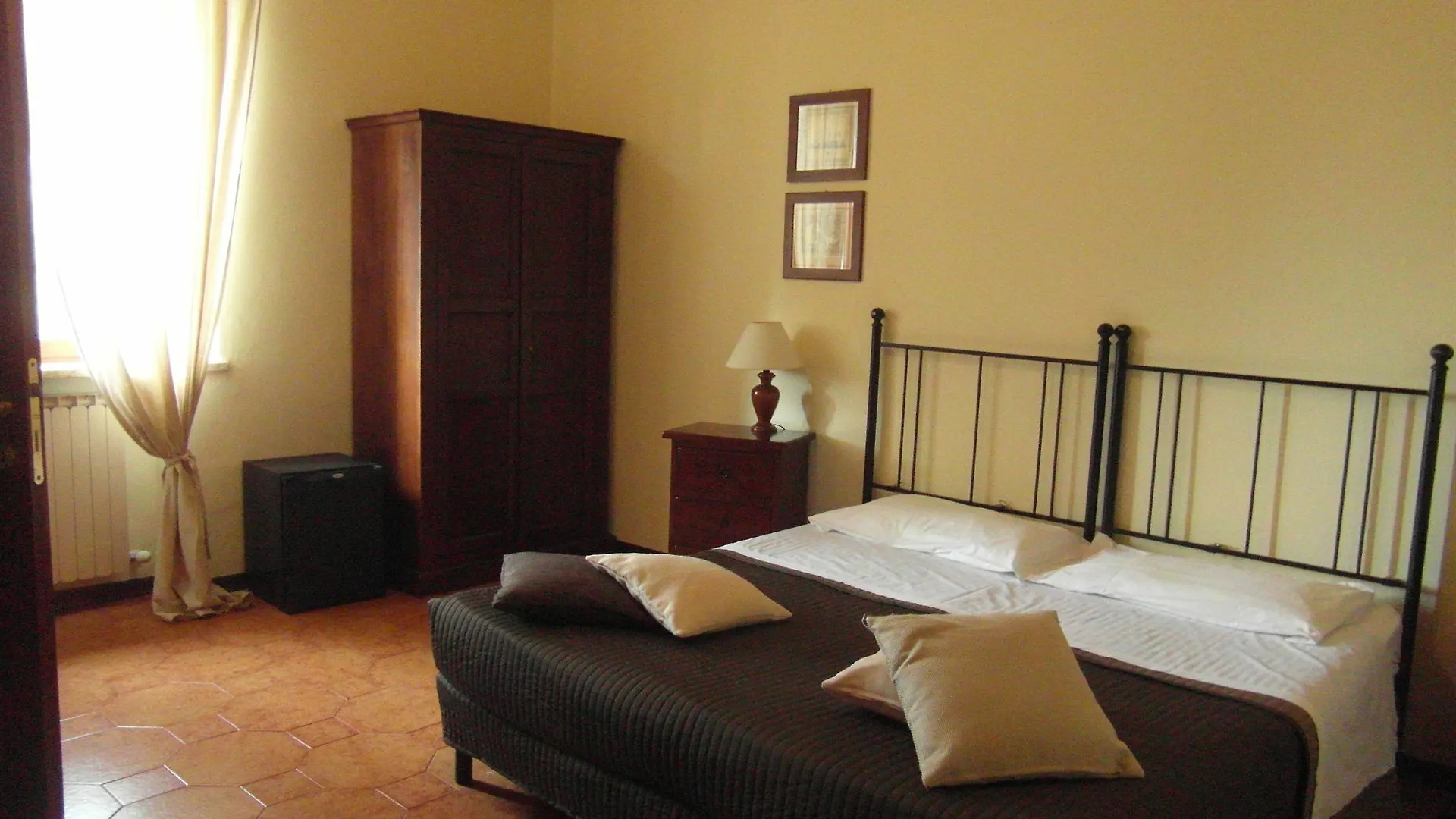 B&B Gli Archi Siena Italy